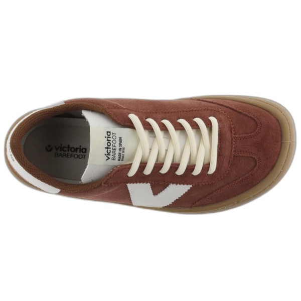VICTORIA OLMO BAREFOOT