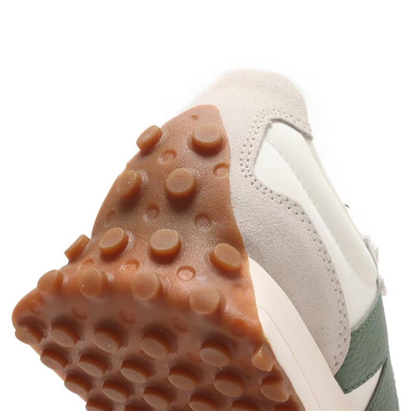 NEW BALANCE 327 BEIGE VERDE