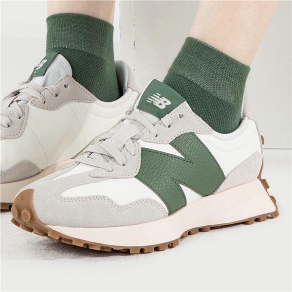 NEW BALANCE 327 BEIGE VERDE