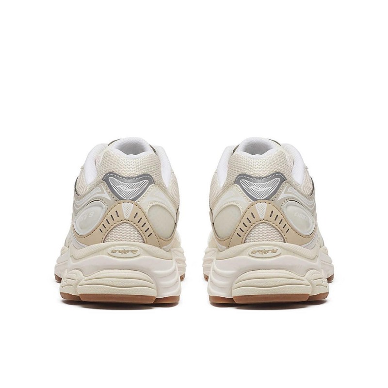 SAUCONY PROGRID OMNI 9